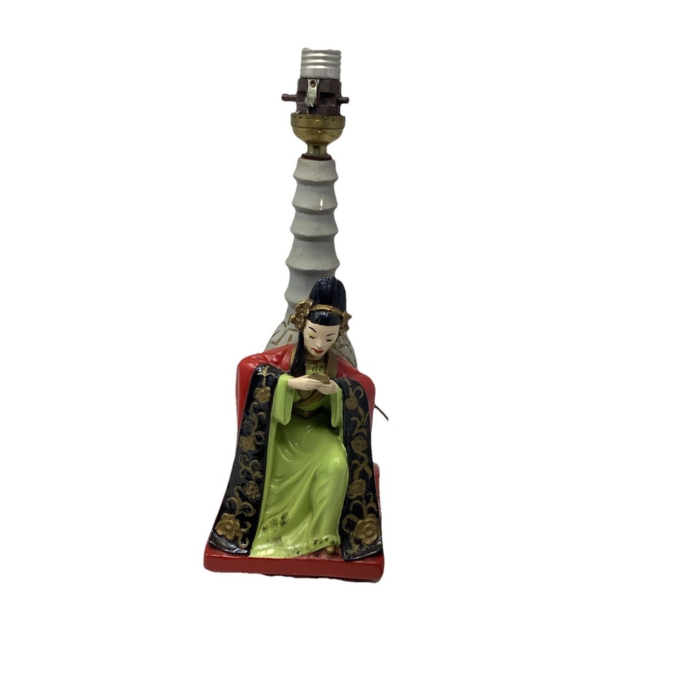Vtg Asian Geisha Figure Lamp Red/Black Mid Century Chalkware 15" Light 1950s